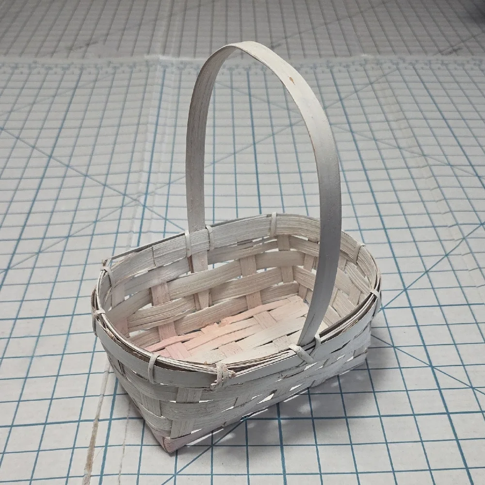 White Woven Basket with Handle, Farmhouse Rehab Basket 9